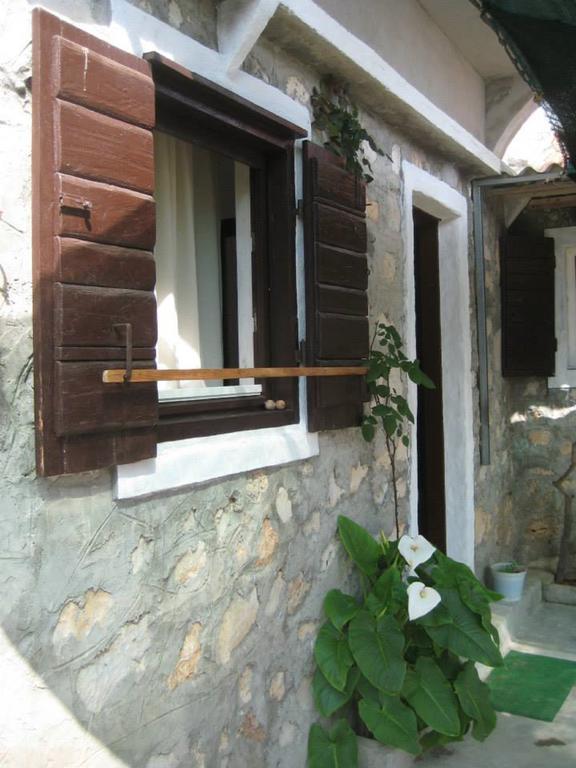 Apartments Maric Mali Drvenik Bilik gambar